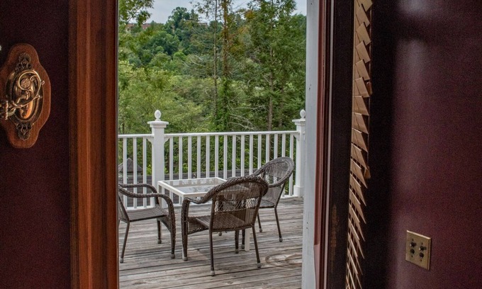 Sutton Bed & Breakfast | Welcome to the historic Elk River Hotel & Cafe! Located riverfront on the beautiful Elk River, and just 2 miles from I-79, you are moments away from all that the Sutton area has to offer. Guest in town to enjoy the gorgeous outdoor scenery and recrea