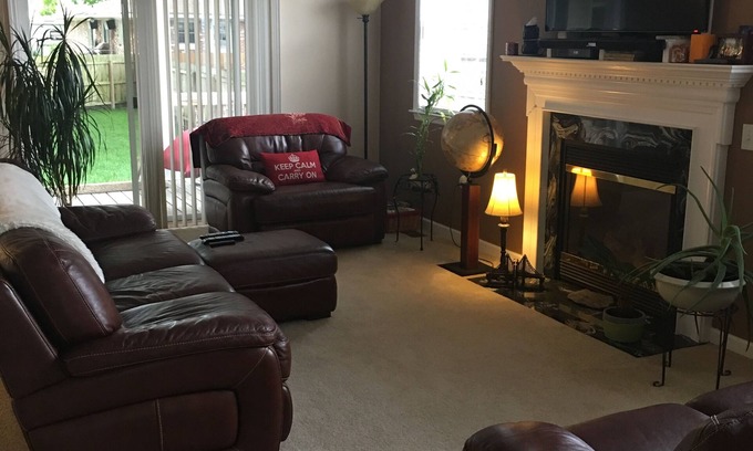 Norfolk - Virginia Beach House | Welcome to the Lighthouse! Charming 3-bdrm home with 2 decks in Virginia Beach