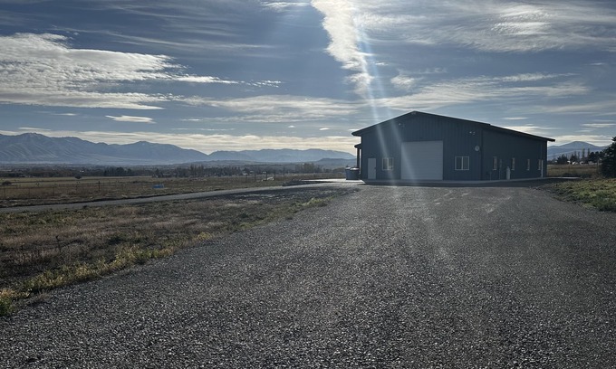 Wellsville House | Welcome to the newest and funnest place to stay in Logan valley!