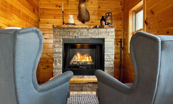 Morganton Cabin | Welcome to The Tree House – A Cozy Cabin Getaway in the North Georgia Mountains