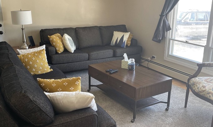 Sault Ste. Marie House | Welcome to the Neighborhood