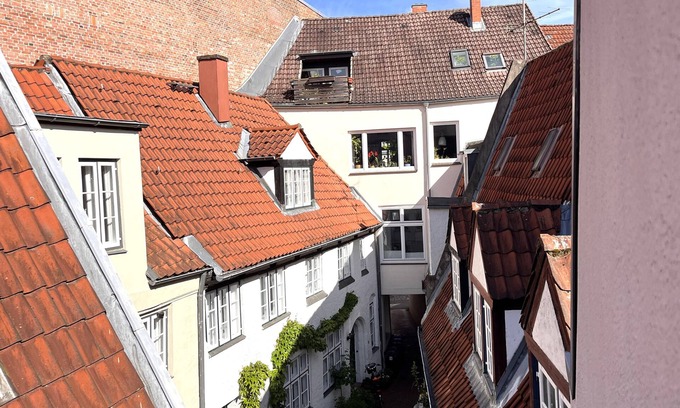 Lubeck City Centre Apartment | Welcome to the vacation apartment "idyllic corridor house".