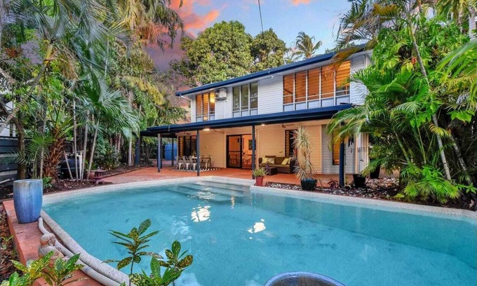 Fannie Bay Apartment | Welcome to this stunning 4BR Pet-Friendly Pool Paradise!