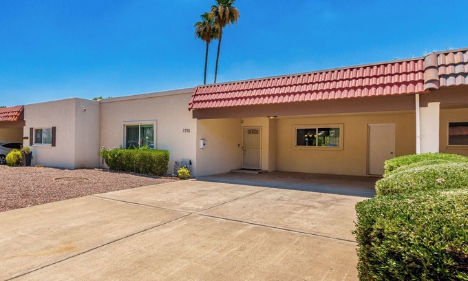 South Scottsdale Condo | Welcome to this fully furnished rental home in Old Town Scottsdale Walk or bike.