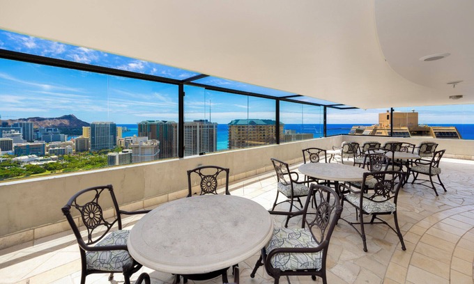 Waikiki Condo | Welcome To Unit #3804. Beautiful, Luxury vacation rental at Windsor Waikiki