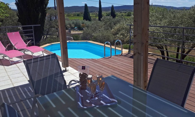 Cesseras House | Welcome to Villa Les Roques*, in the heart of the Minervois region (air-conditioned, fenced)
