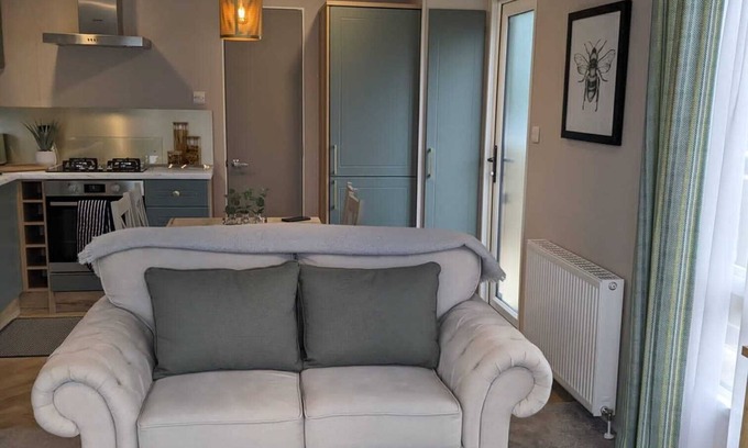 Malton Cabin | Welcome to Waterfoot Lodge - Your Gateway to Tranquility and Adventure!