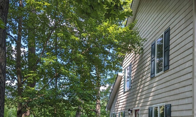 Mattaponi House | Welcome to your home away from home.