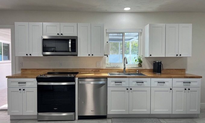 Port Orange House | Welcome to your perfect getaway in the heart of Port Orange, FL!