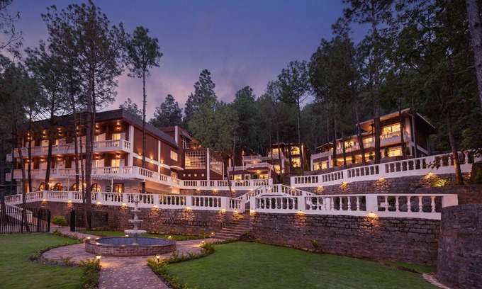 Kasauli Hotel | WelcomHeritage Santa Roza Kasauli