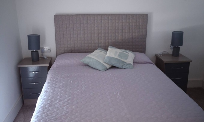 Ardgroom House | Welcoming 3-bedroom house with WiFi in Ardgroom Village