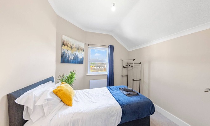 Willesborough House | Welcoming 3-Bedroom House with WiFi in Charming Ashford