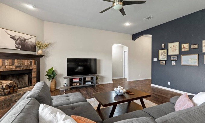 Salado Apartment | Welcoming 3BR Haven in Scenic Salado