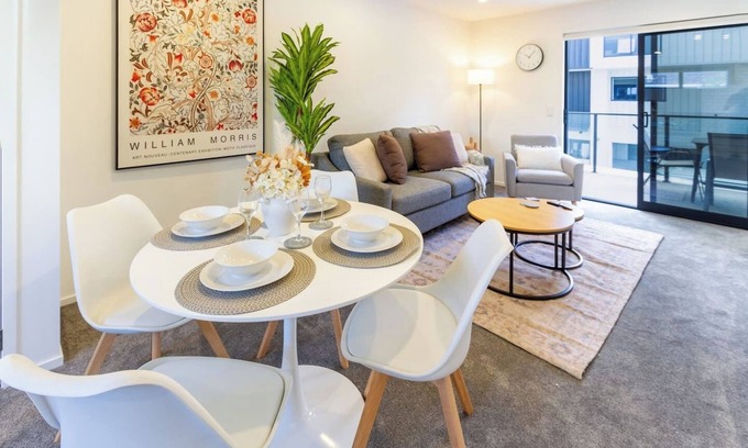 Mount Albert House | Welcoming 3BR Haven: Mt Albert Bliss