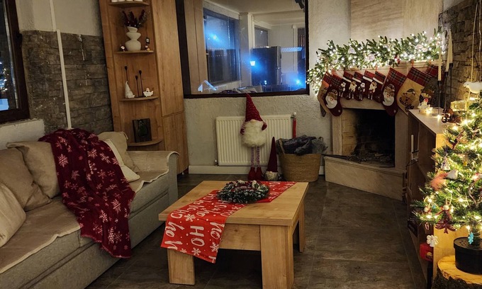 Bakuriani Cottage | Welcoming, cosy 4-bedroom, pet-friendly cottage in Bakuriani