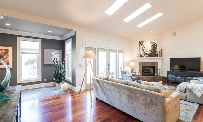 Green Hills House | Welcoming house in Nashville