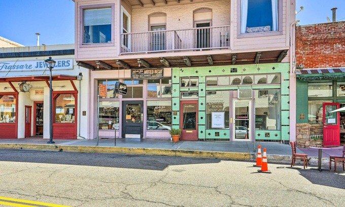 Jackson Apartment | Welcoming Jackson Abode: Wine, Dine & Shop!