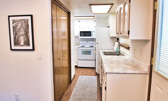 Flagstaff House | Welcoming townhome with WiFi in charming downtown Flagstaff