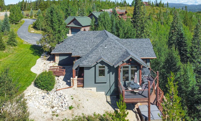 Tabernash House | Well-appointed home with home theater, radiant heat & private hot tub