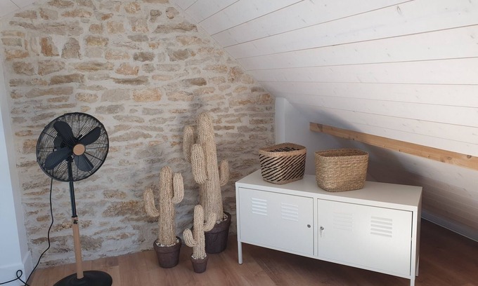 Cenans Cottage | Well-being house by the river