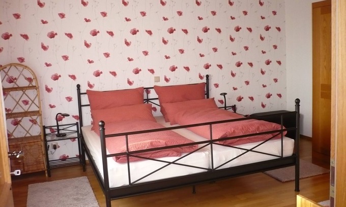 Krahenberg Apartment | well-equipped apartment in the outskirts in the Southwest Palatinate