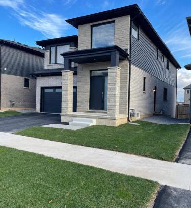 Fonthill Apartment | Well-equipped, peaceful and centrally located