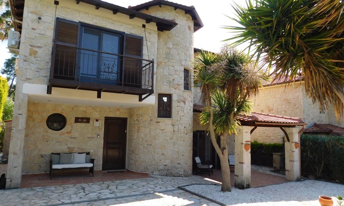 Nea Skioni Villa | Well-furnished detached villa with private swimming pool & lovely outdoor area
