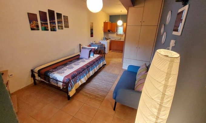 Lamia Apartment | Well located cosy studio close to city centre