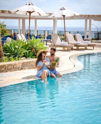 Chlorakas Hotel | WellClub - Family Wellness & Seaview Suites
