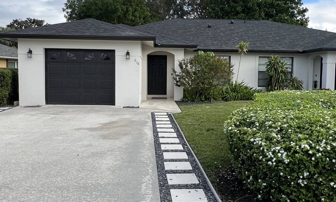 Wellington Villa | Wellington 1bed 1bath, Just minutes to WEF and Polo grounds
