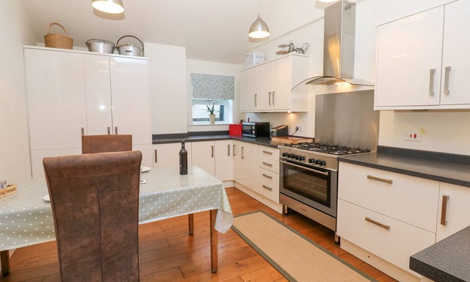 Richmond Cottage | Wellington Lodge Cottage