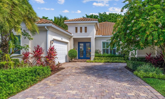 Wellington House | Wellington's Iconic Palm Beach Polo & Country Club