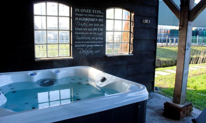 Maasland Bed & Breakfast | Wellness Bed & Breakfast by Leef