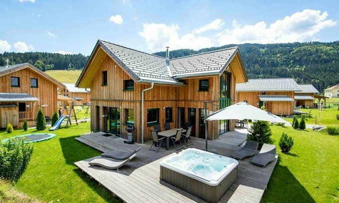 Murau Ski Chalet | Wellness chalet Bell a Mur with outdoor sauna & view of the Kreischberg ski area