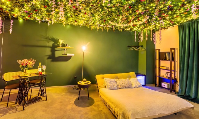 Ostviertel Apartment | 'Wellness Suite' with Wi-Fi