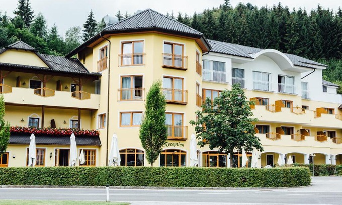 Bad Kreuzen Hotel | Wellnesshotel Aumühle