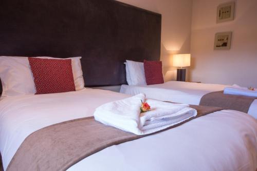 Holestone Moor House | Wensley Cottage - Darwin Lake Holiday Village