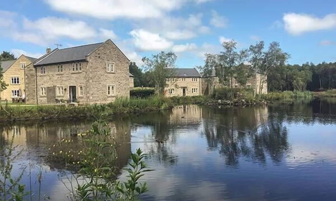 Holestone Moor Cottage | WENSLEY, family friendly, with a garden in Matlock