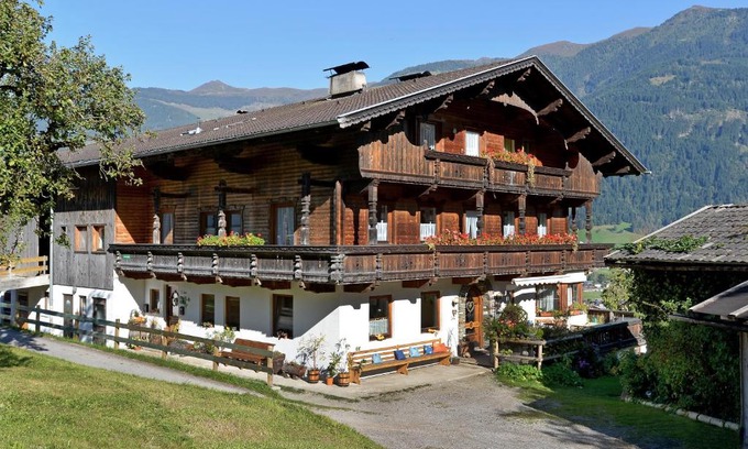 Fuegenberg House | Wermenerhof
