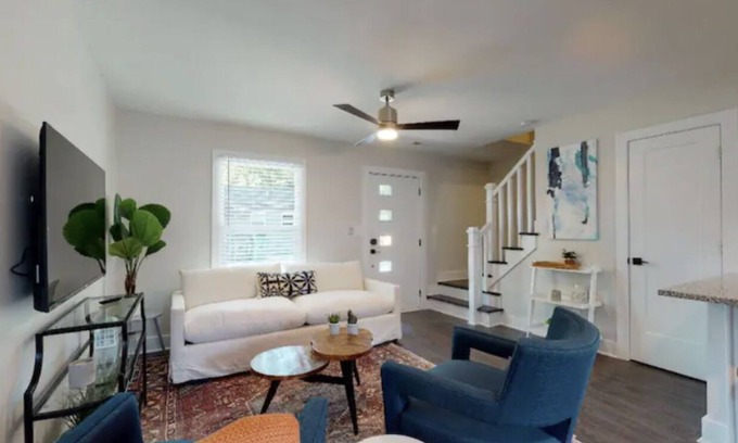 Villa Heights Apartment | West Elm™ Furnished Oasis with Dog-Friendly Back Patio