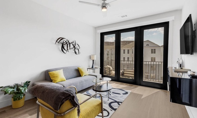 West End Condo | West End Getaway for 5 w/Pool!