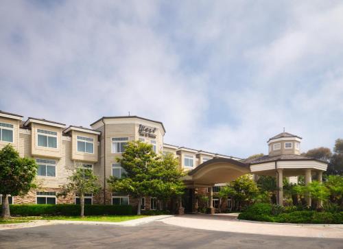 Carlsbad Hotel | West Inn & Suites