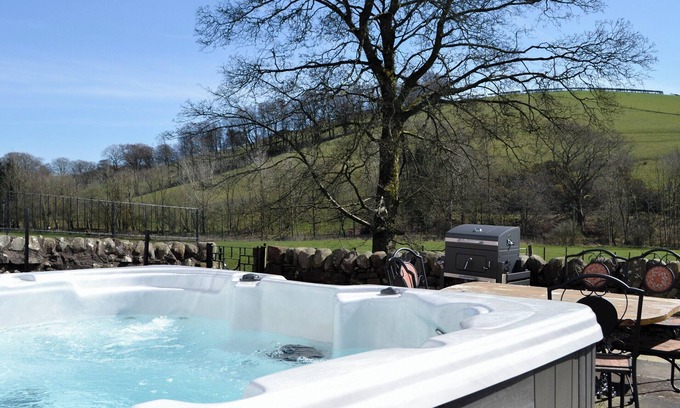 Torthorwald Cottage | West Lanegate Farmhouse