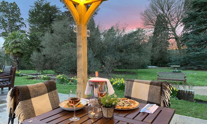 Hadley Wood Hotel | West Lodge Park Hotel