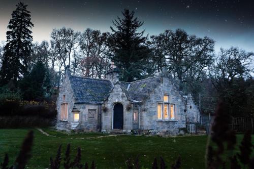 Kincraig House | West Lodge - Seasgair Lodges
