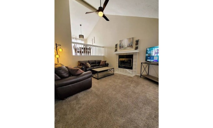 West Omaha House | West Omaha Gem Near Trails, Parks & Dining ❤