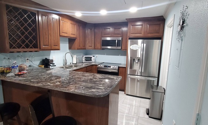 Midland Apartment | West Texas Luxurious Retreat