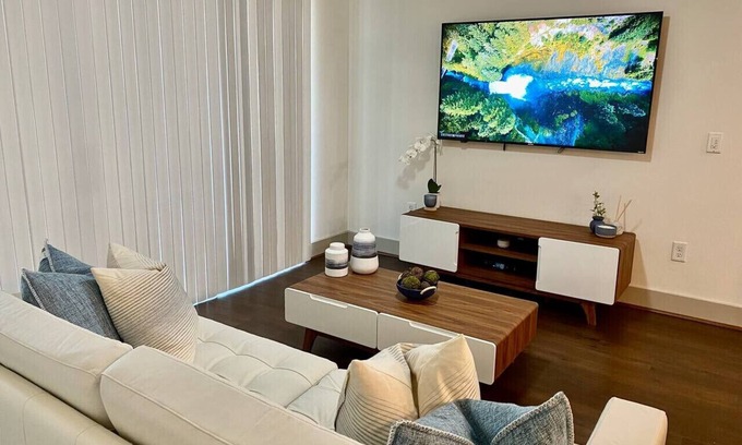 Woodlake - Briar Meadow Apartment | Westchase Modern 2B2B king Fully equipped Long term