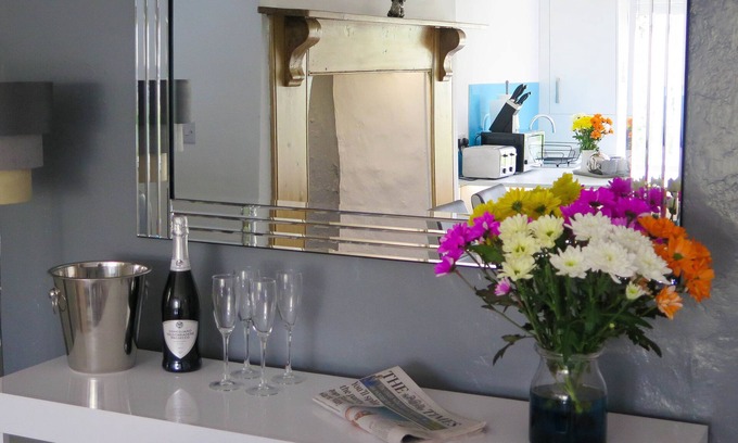 Barnstaple Cottage | Westeria Cottage