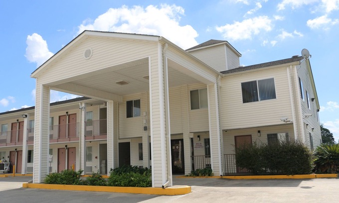 Gonzales Hotel | Western Inn